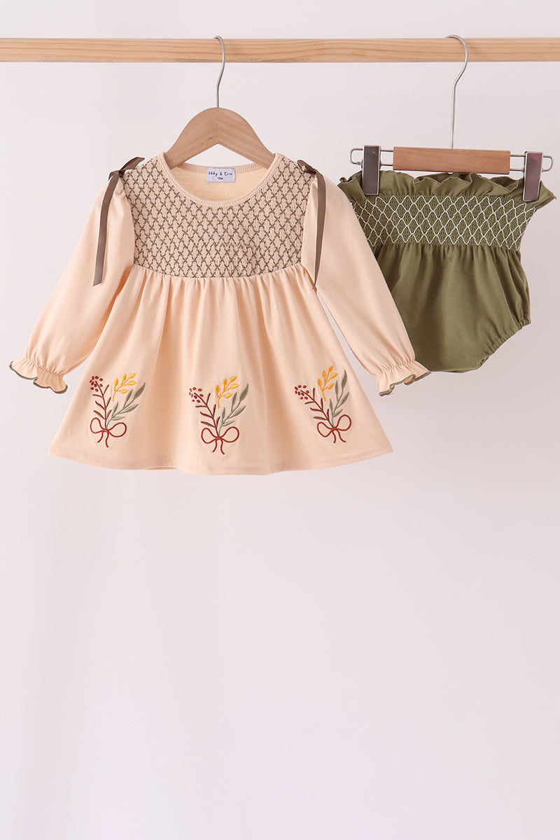 Khaki Floral Smocked Bloomer Set - Sweet Style for Little Girls