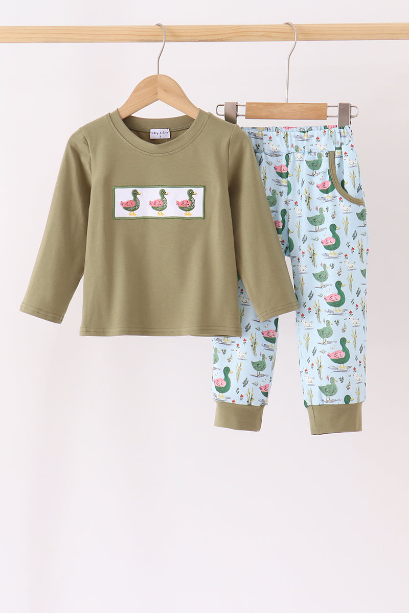 Green Mallard Embroidered Pants Set - Sweet Outdoorsy Style for Little Boys